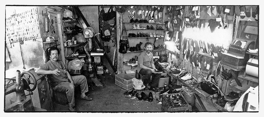 Shoe fixing store - Rio de Janeiro