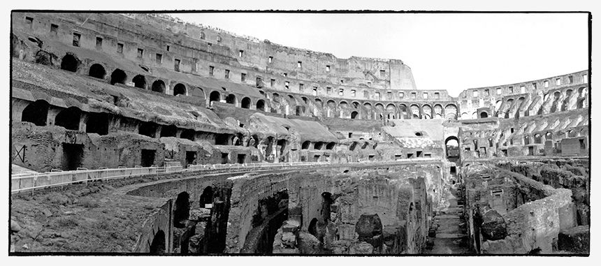 Roma - Inside view of the Coliseum
